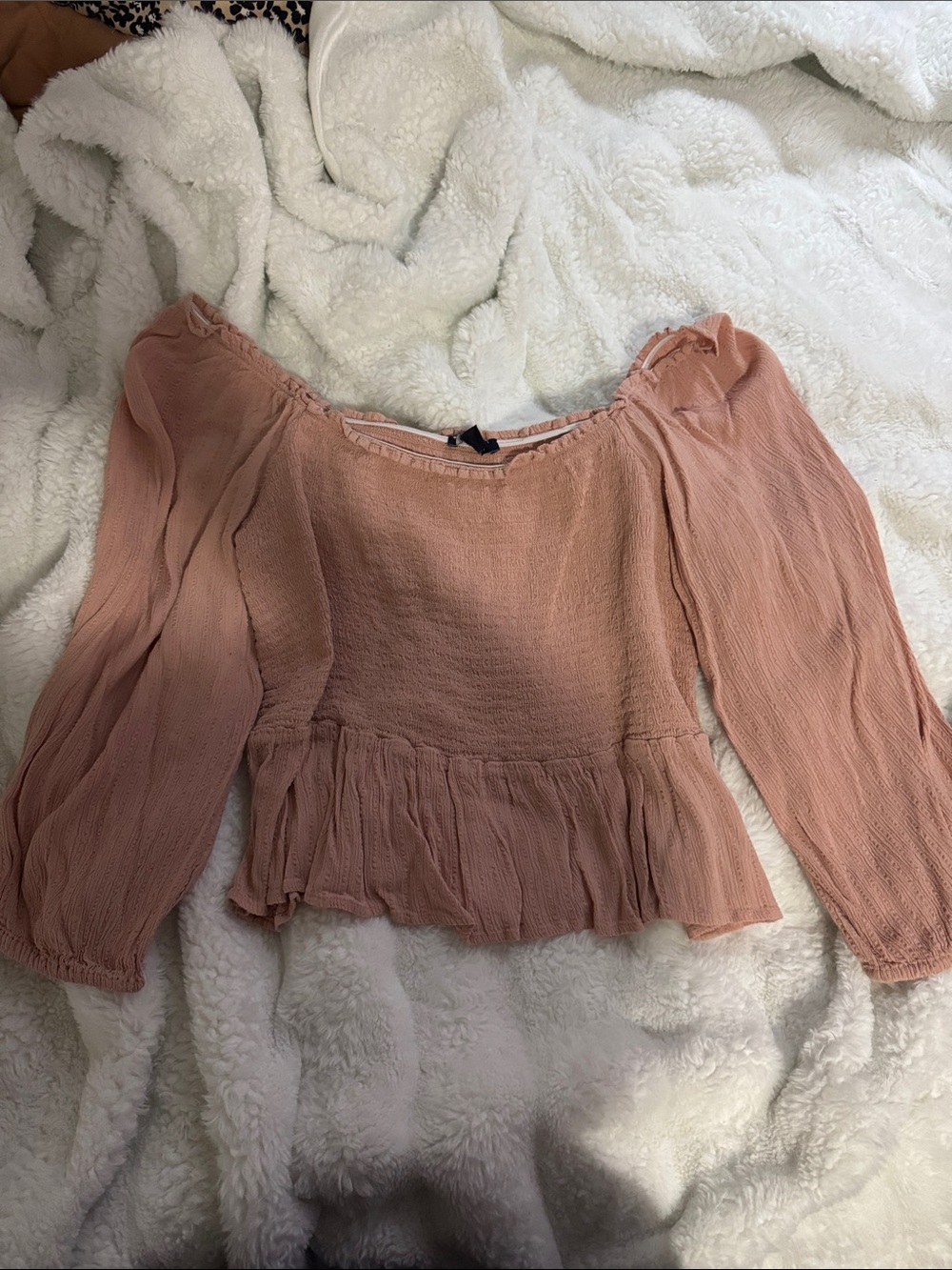 American Eagle Outfitters Peplum Blouse in Dusty Rose